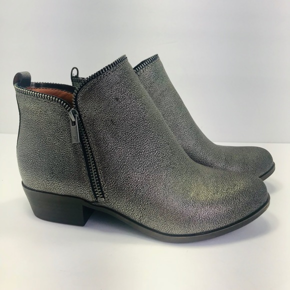 Lucky Brand Other - Lucky Brand Bartalino Zipper Edge Bootie Pewter
